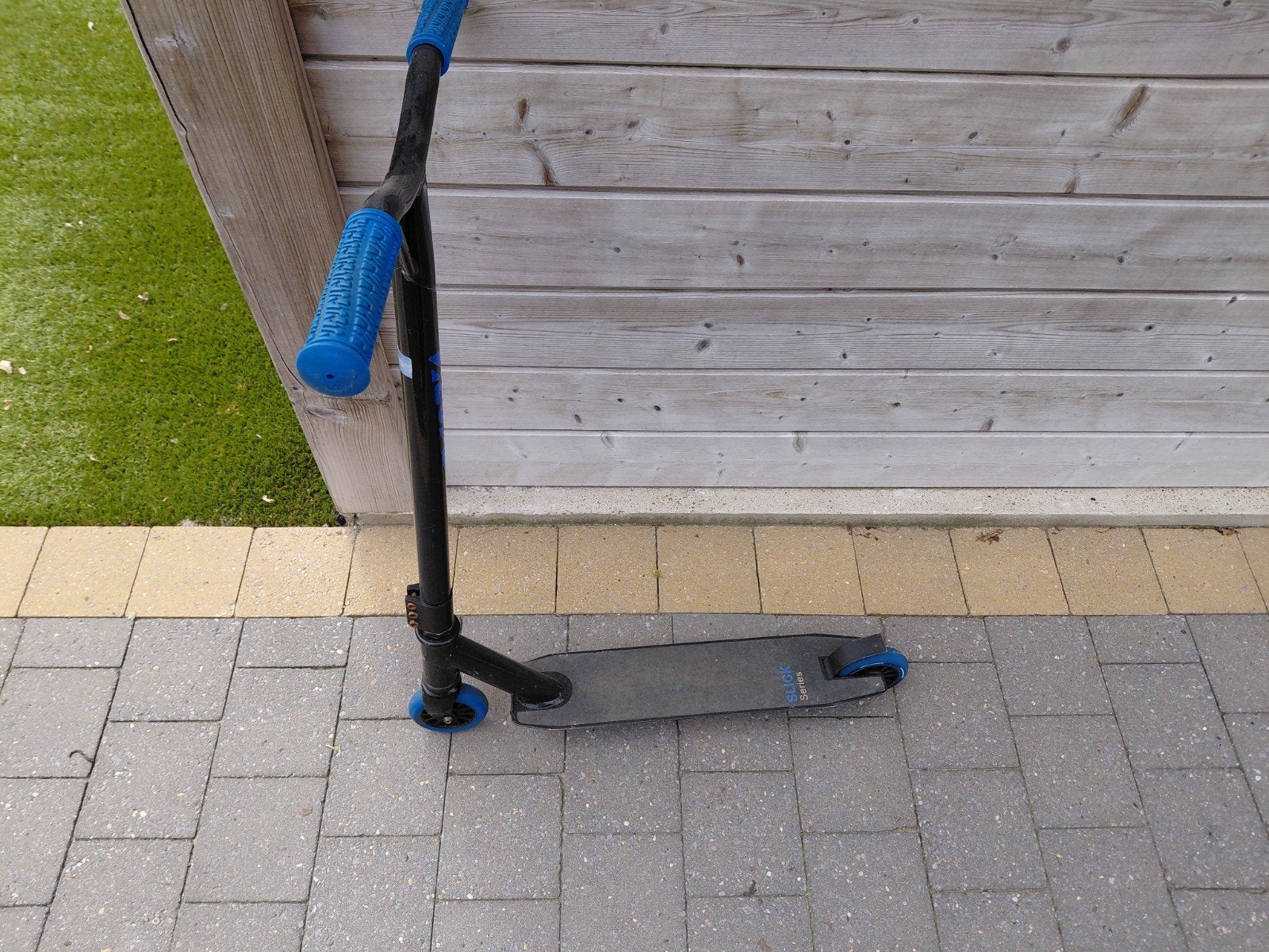 Blauw-zwarte step, Ophalen