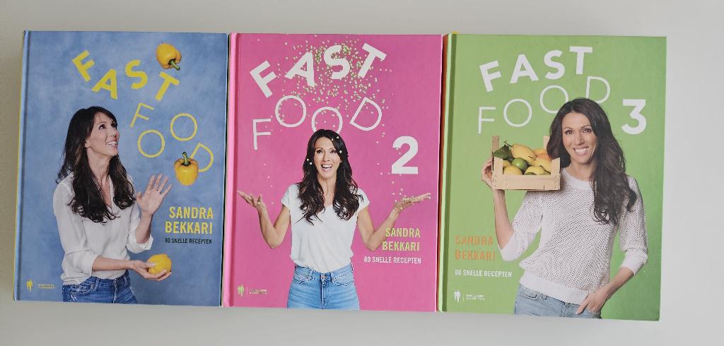 kookboeken Sandra Bekkari, Enlèvement ou Envoi