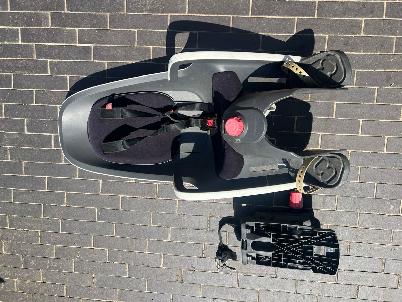 Fietsstoeltje Hamax met verende drager: heel comfortabel, Ophalen, Zo goed als nieuw