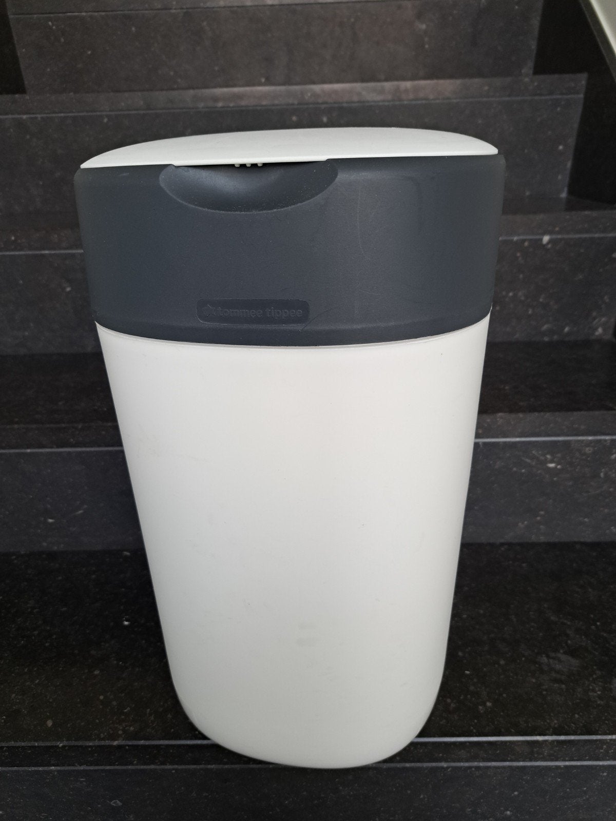 Pamperemmer Tommee tippee Twist & Click + 2 navullingen, Kinderen en Baby's, Gebruikt, Luieremmer, Standaard, Ophalen