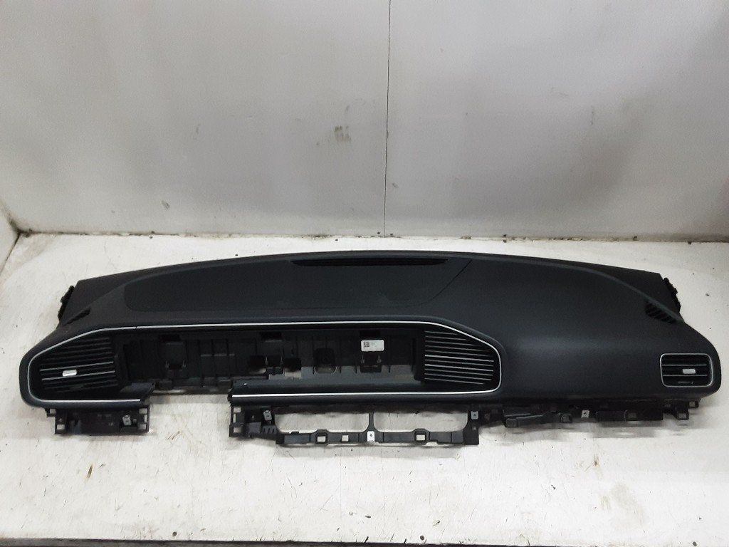TABLEAU DE BORD Mercedes-Benz GLE (V167) (A1676809700), Mercedes-Benz, Mevr. I. Hauben, Utilisé, Rue de l'Espoir 34 34
4030  GRIVEGNÉE, BE