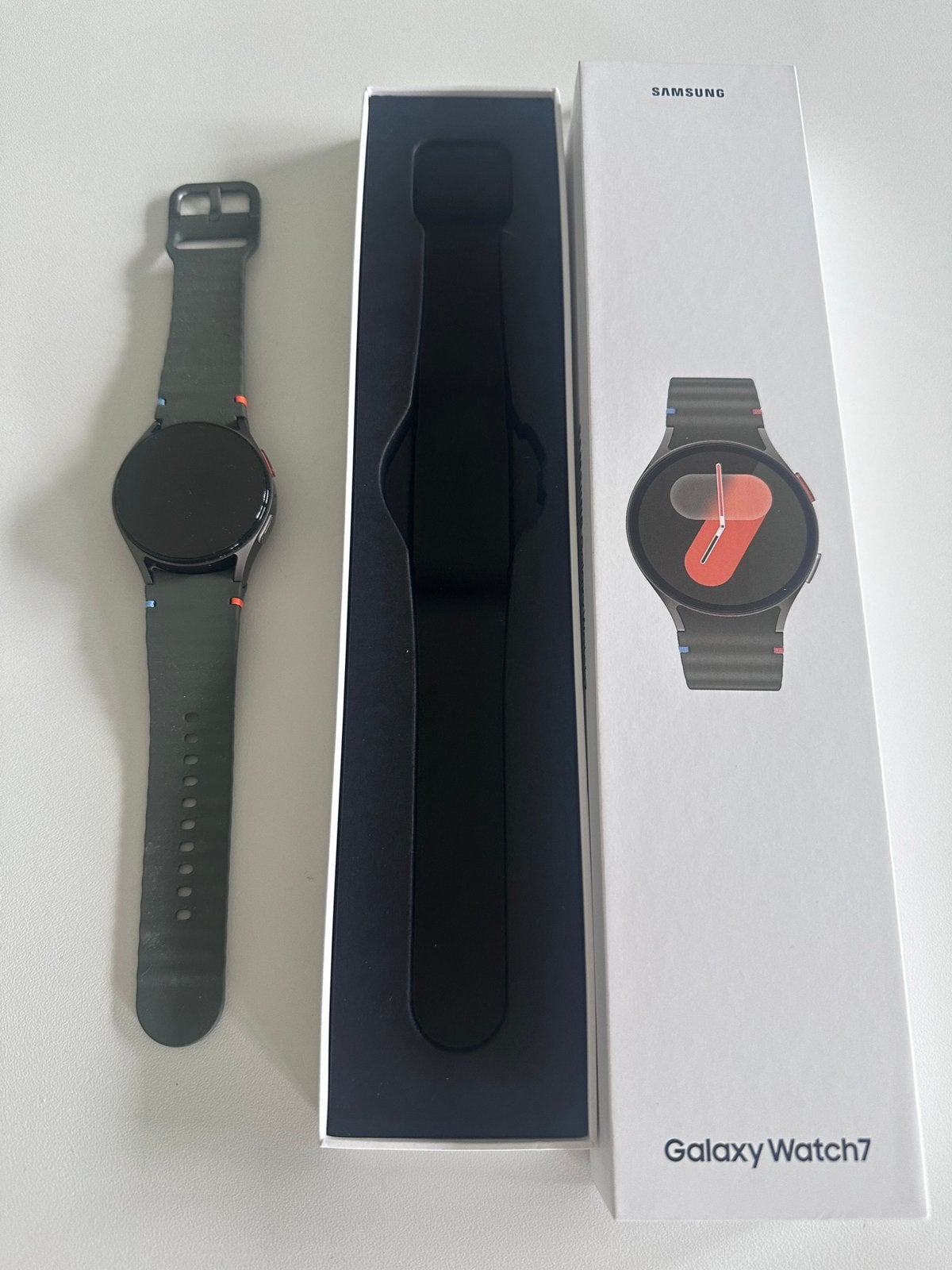 Samsung galaxy watch 7; nieuw , 400 mm, Ophalen, Nieuw, Grijs, Android