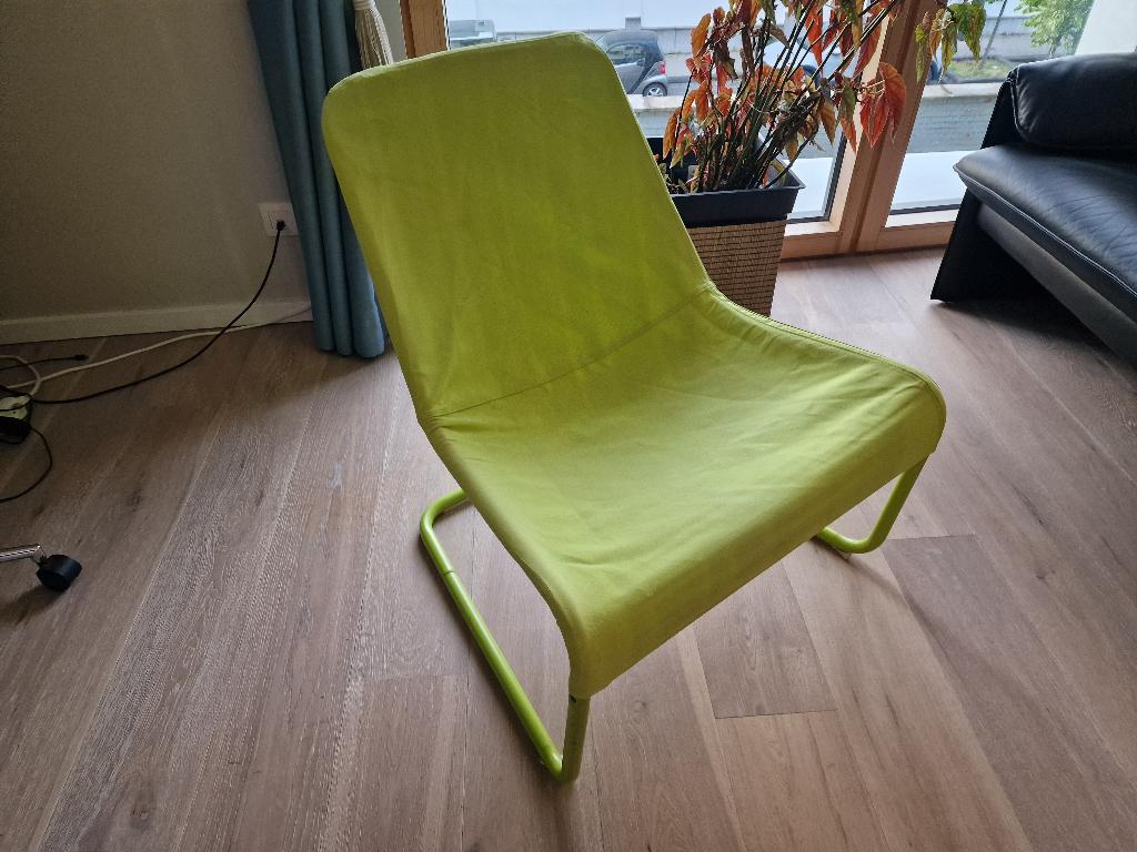 Vintage groene stoel, makkelijk schoon te maken., Huis en Inrichting, Stoelen, Ophalen, Overige kleuren, Vintage 80s, Zo goed als nieuw
