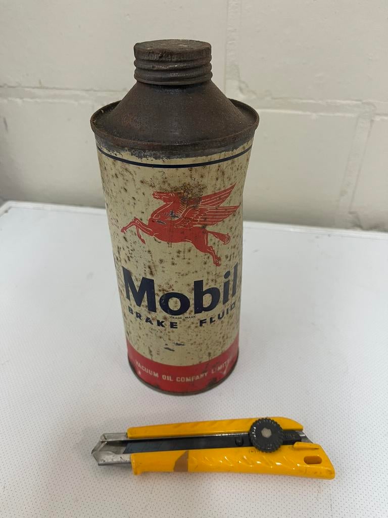 Mobil brake fluid blik olie huile (H23/O9), Enlèvement ou Envoi, Comme neuf