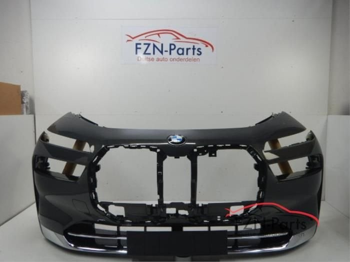 BMW 7-Serie I7 G70 Voorbumper 6PDC, Enlèvement ou Envoi, Utilisé, Avant, Pare-chocs