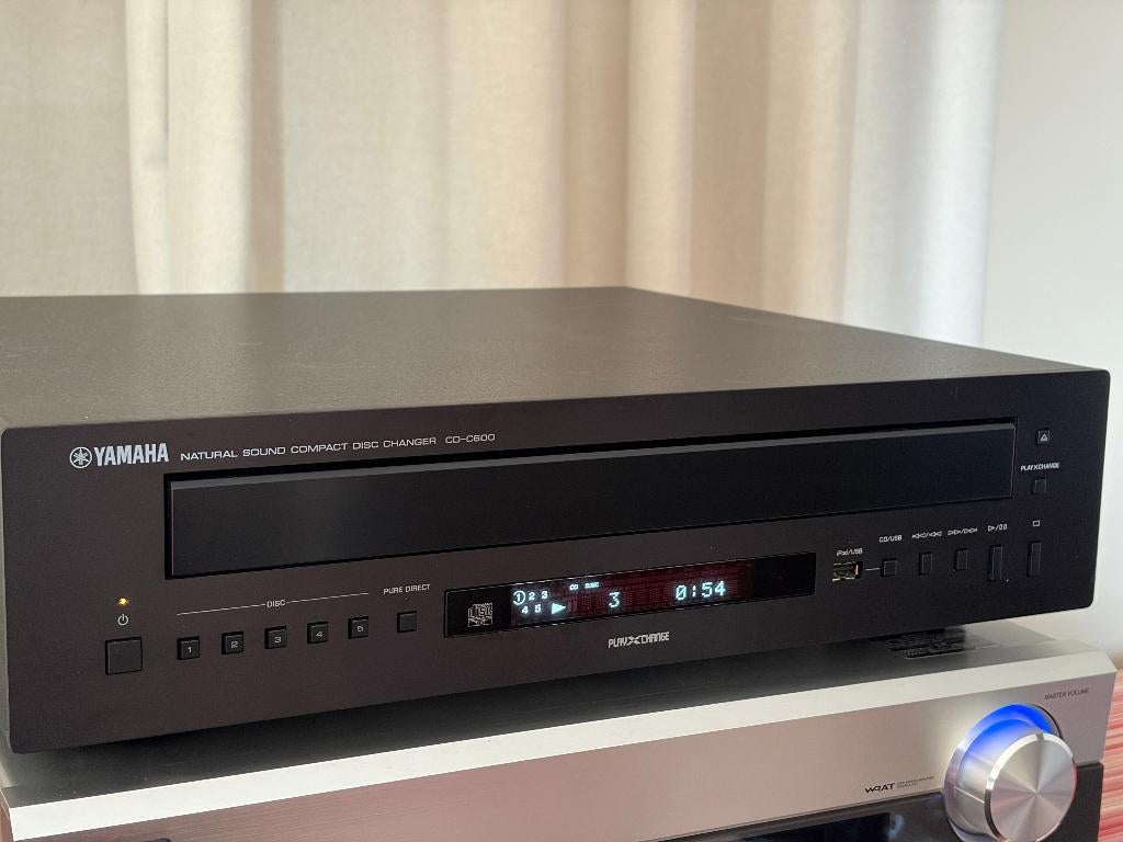 Yamaha CD-C600 – Changeur CD 5 disques – Excellent état, Musique & Instruments, Enlèvement, Comme neuf