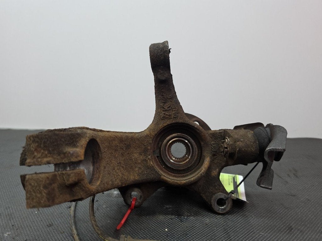 FUSEE AVANT DROITE Toyota Aygo (B10) (|432110H010|), Kundenbetreuung@toyota.de, Toyota, Utilisé, Toyota-Allee 2
50858  Köln, DE