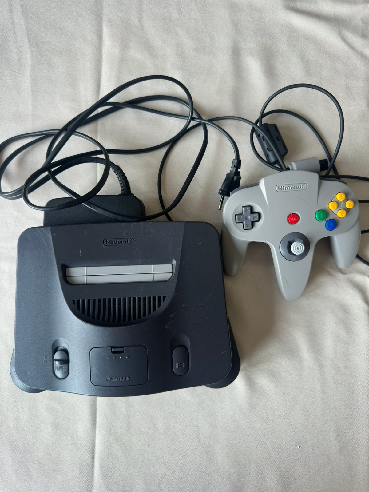 Originele Nintendo 64 (N64) Console met Controller en Kabels, Ophalen, Zo goed als nieuw