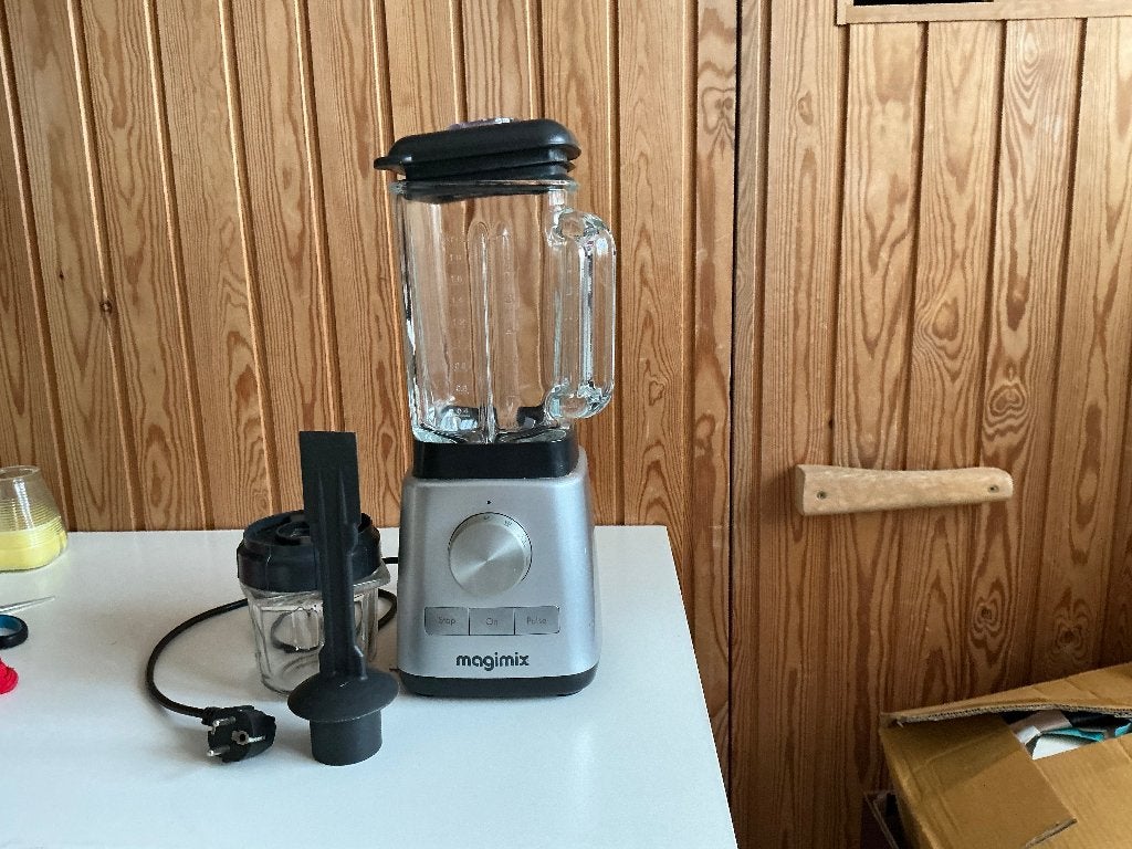 Blender, Elektronische apparatuur, Keukenmixers, 1 tot 2 liter, Ophalen, Gebruikt, 2 snelheden