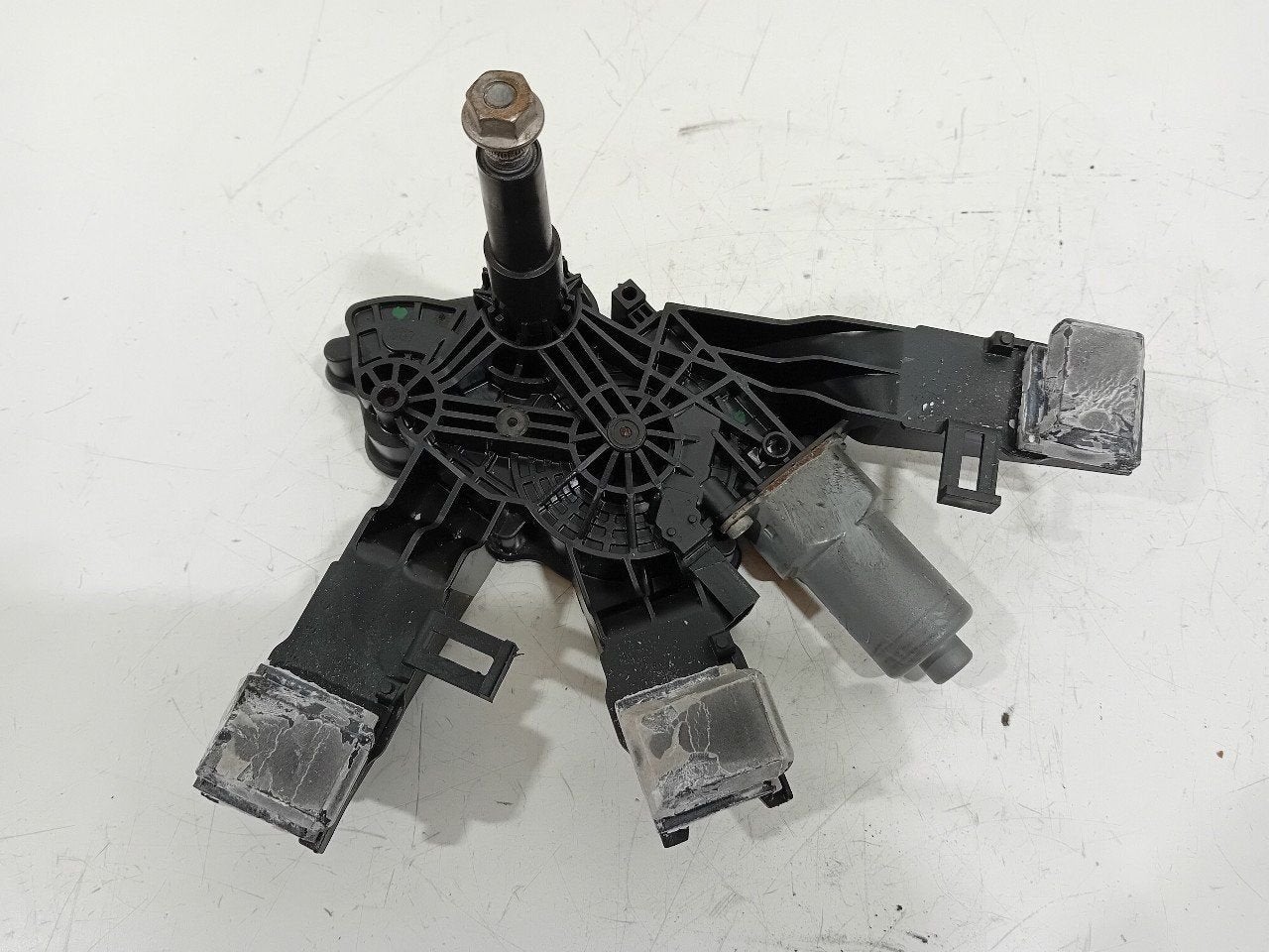 Ruitenwissermotor achter Peugeot 308, Auto-onderdelen, Onderdelen@venauto.nl, Van der Ven Autorecycling B.V., Gebruikt, Ettenseweg 76, 4706 PB Roosendaal, The Netherlands