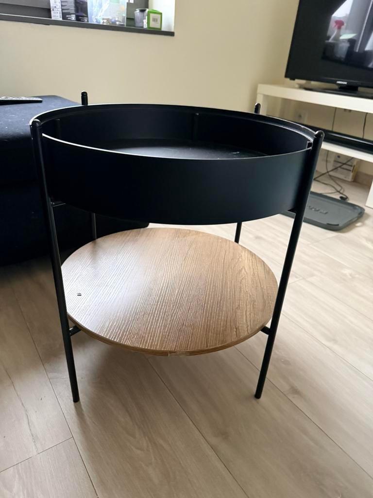 Bijzet tafel, Ophalen, Zo goed als nieuw