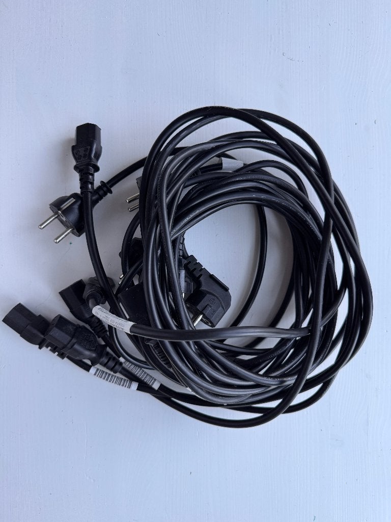 6 x voedingkabel C13, Ophalen of Verzenden, Zo goed als nieuw