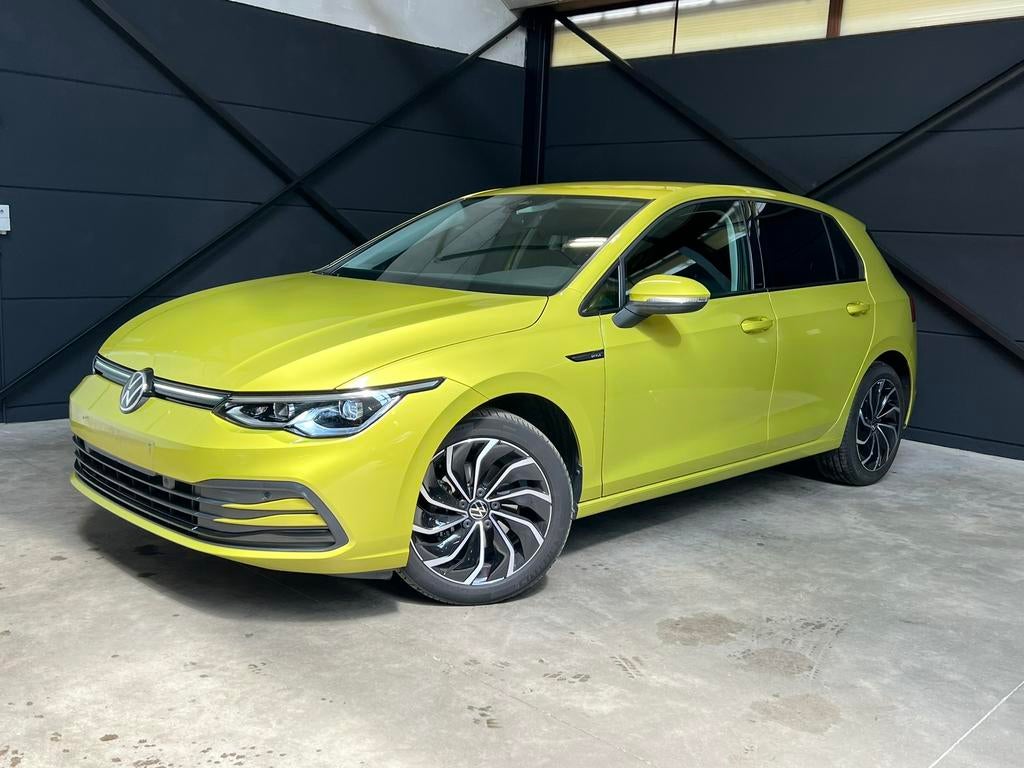 VW Golf 1.4 benzine Automaat, 150pk! bj2020, 33.000km, Auto's, Automaat, Adaptive Cruise Control, Stof, Bedrijf