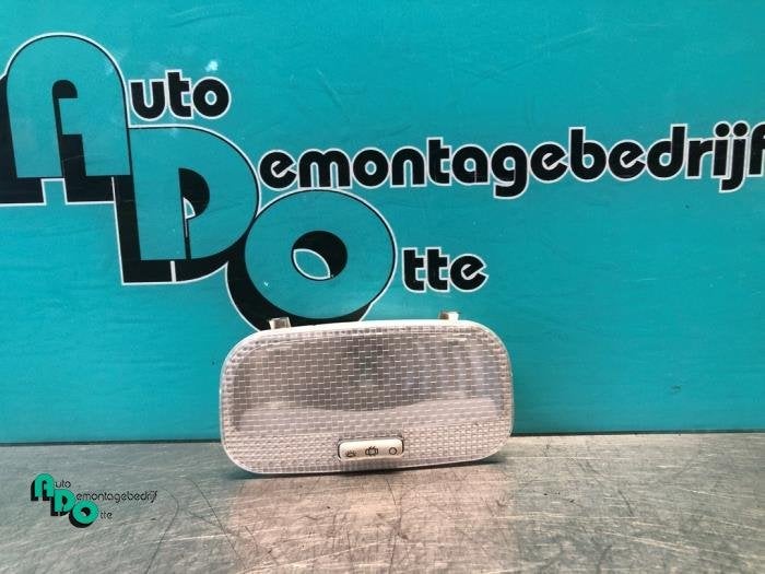 Eclairage intérieur arrière d'un Peugeot 207 (207 06-), -, 3 mois de garantie, Utilisé, -