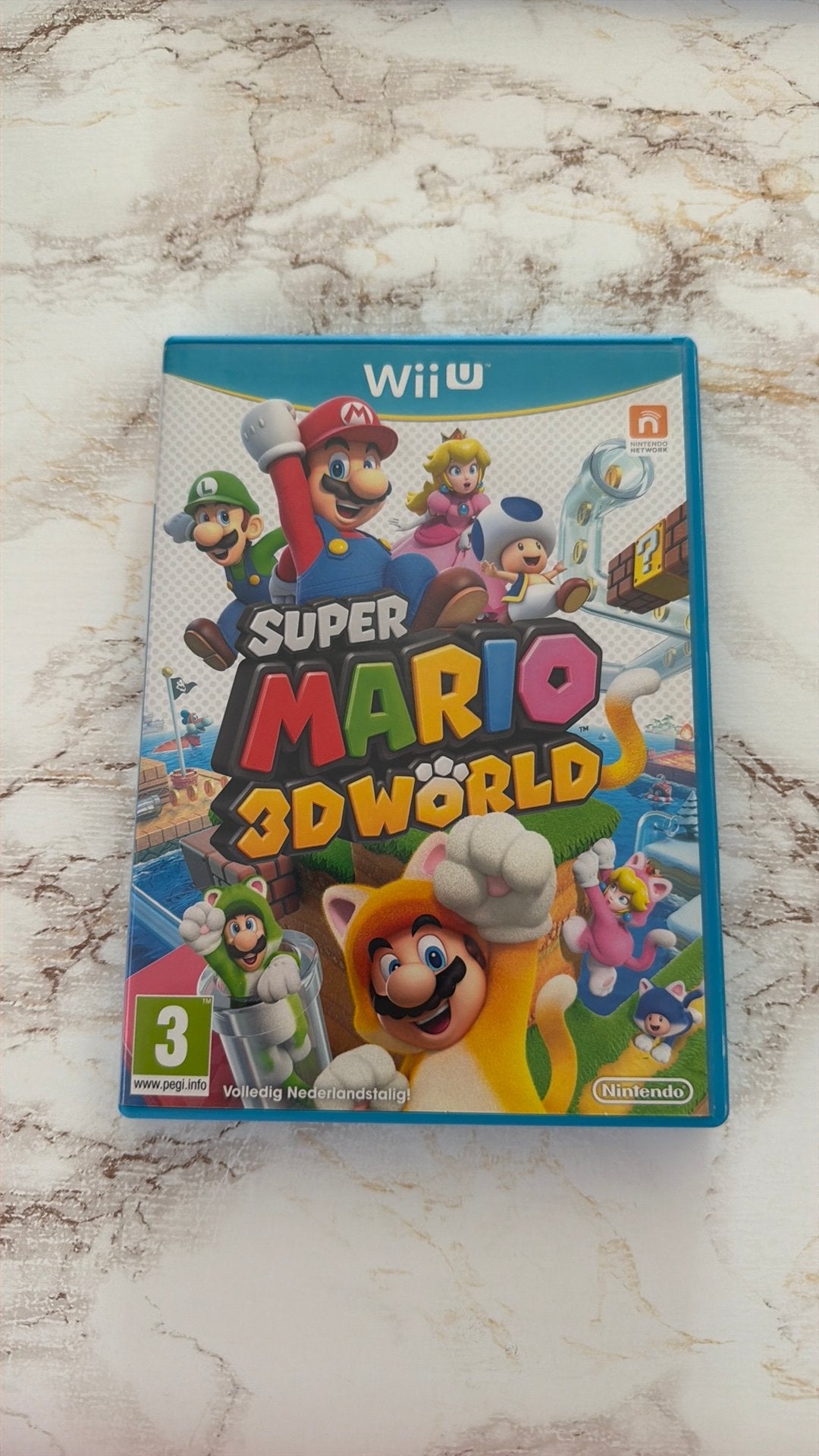 Wii U Super Mario 3D World en très bon état, Consoles de jeu & Jeux vidéo, Enlèvement ou Envoi, Comme neuf
