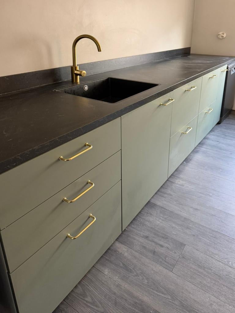 Ikea rechte keuken 335 cm + aparte kast van 90 cm. Heel mooi, Huis en Inrichting, Keuken | Complete keukens, Zo goed als nieuw