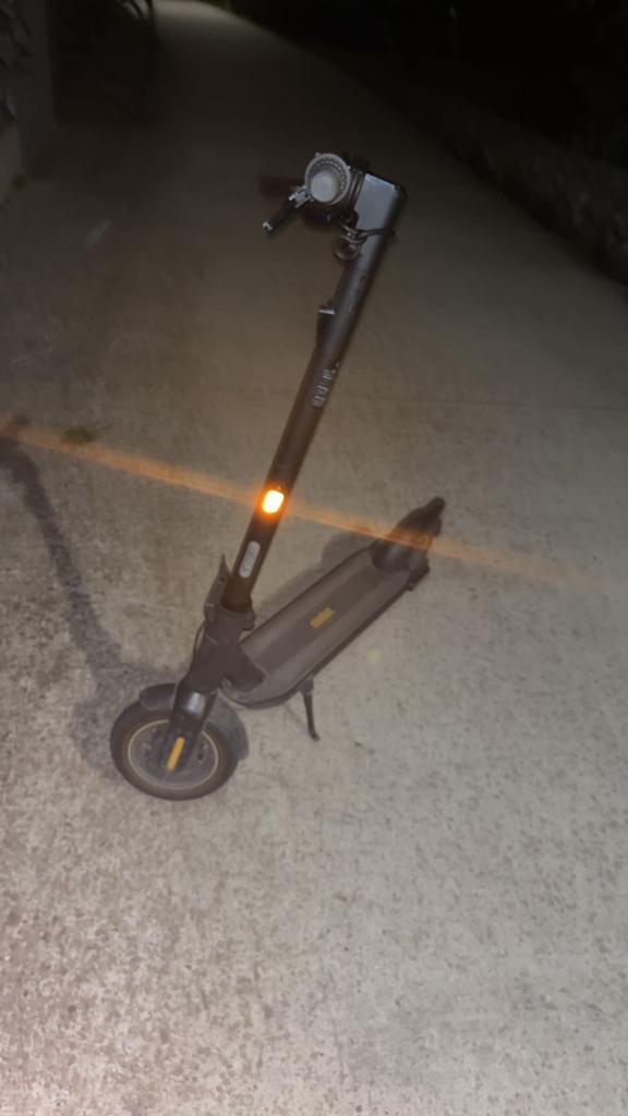 Ninebot electric scooter, Ophalen, Zo goed als nieuw