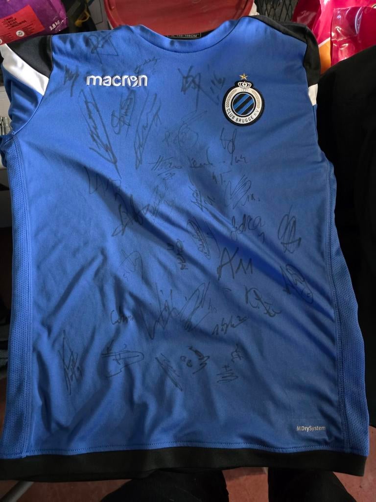 Shirt club Brugge met handtekeningen, Ophalen, Shirt