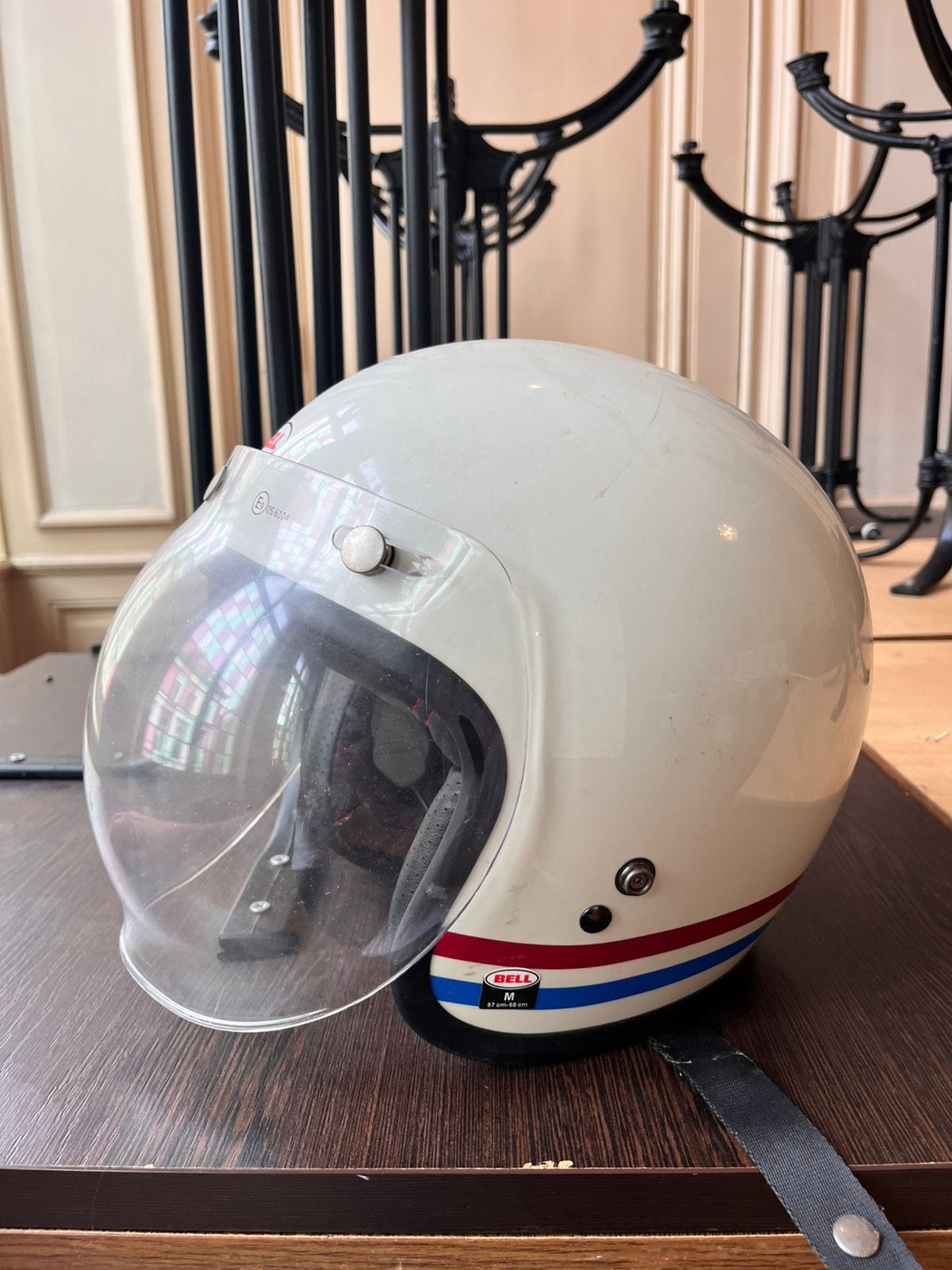 Bell retro helm, Fietsen en Brommers, Ophalen, Zo goed als nieuw