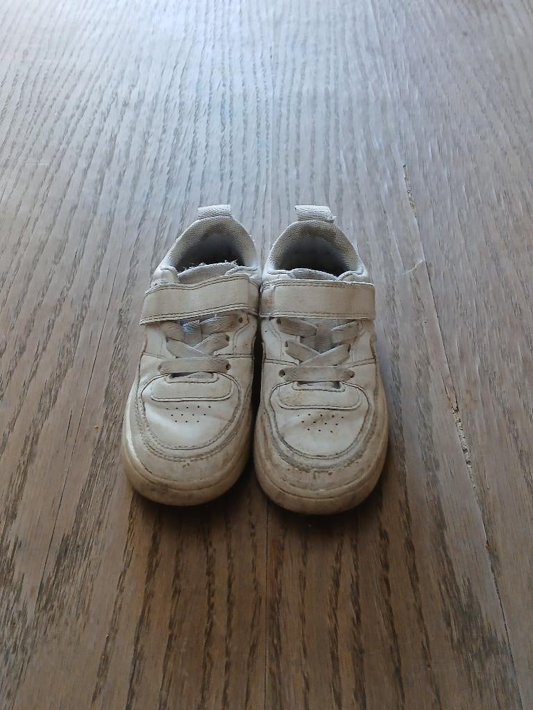 H&M High-top Sneakers – Maat 26 – Volledig Wit, Enfants & Bébés, Vêtements enfant | Chaussures & Chaussettes, Utilisé, Chaussures de sport