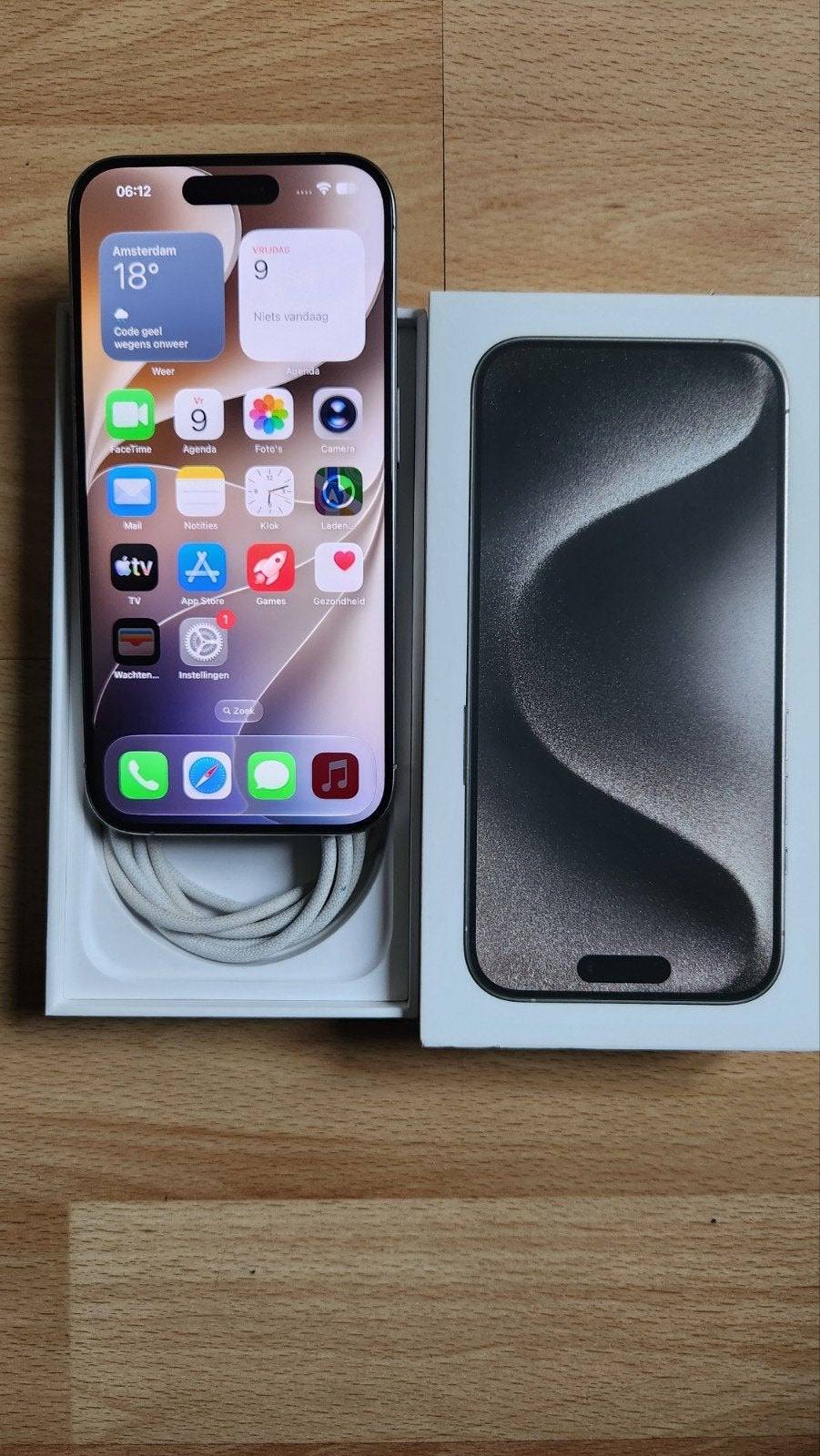 Te koop iPhone 15 pro 128gb, Ophalen, 128 GB, Zo goed als nieuw, Zonder simlock