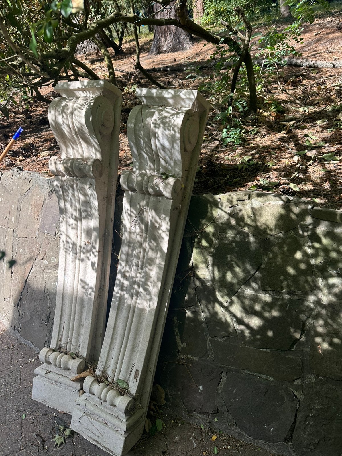 oude schouwzuilen / pilasters in steen – ca. 150 cm, Ophalen, Zo goed als nieuw