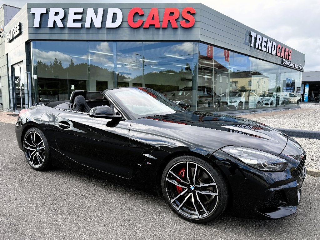 BMW Z4 sDrive20i AUT PACK-M HEADUP H/K KEYLES CAM LED AMBI, Automaat, 1998 cc, 4 cilinders, Cabriolet