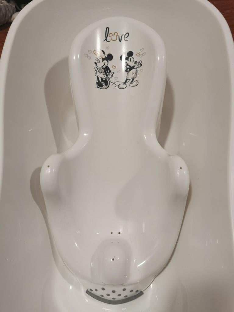 Badstoel Mickey Minnie, Ophalen