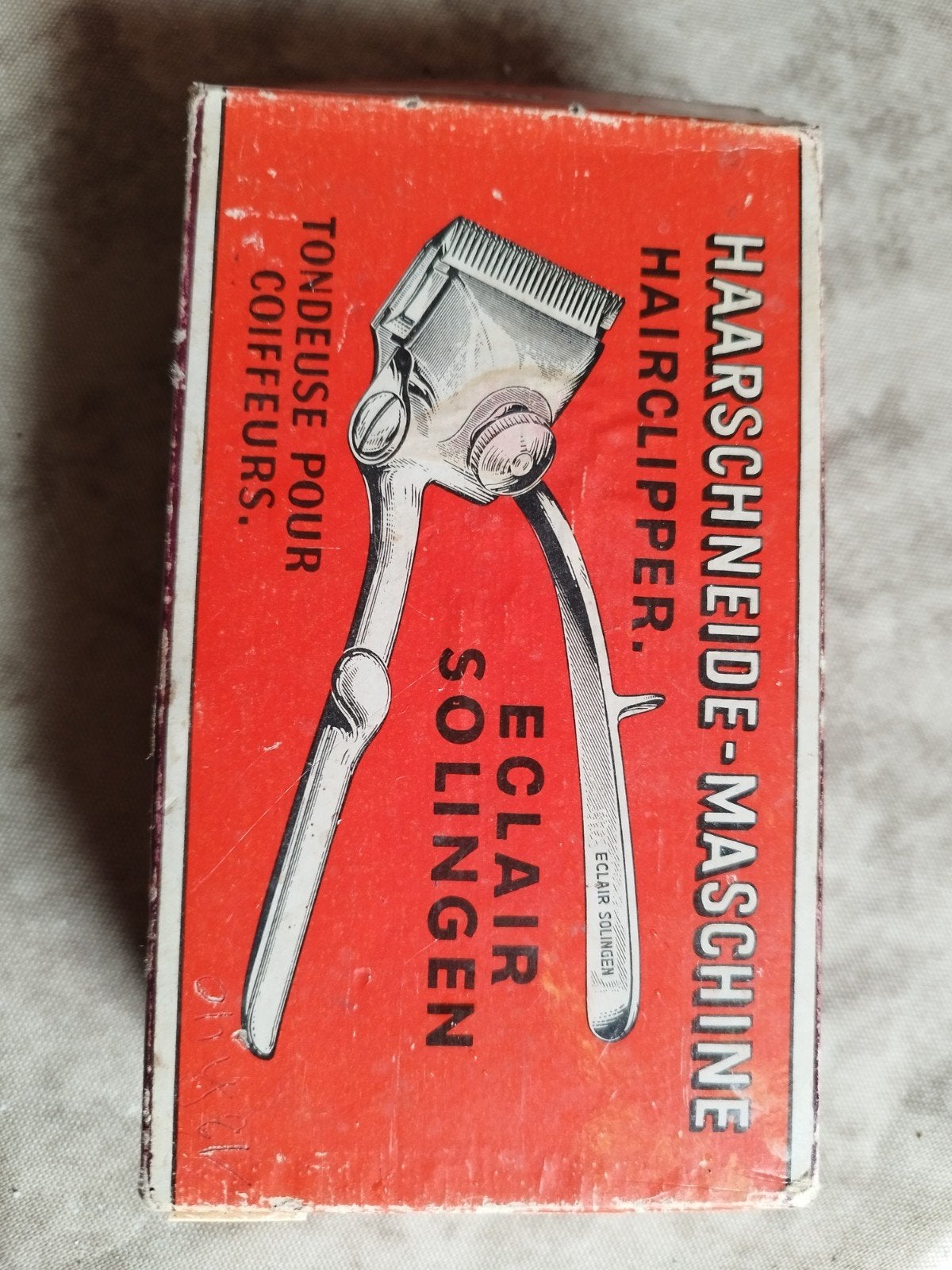 Ancienne tondeuse pour coiffeur, Enlèvement
