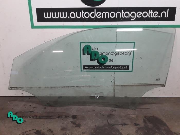 Vitre portière 2portes gauche d'un Seat Ibiza (Ibiza 08-), -, 3 mois de garantie, Utilisé, -