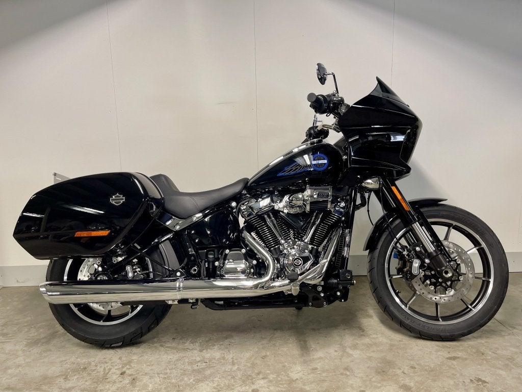 Harley-Davidson SOFTAIL FXLRST LOW RIDER ST (bj 2025), Motoren, Motoren | Harley-Davidson, Harley-Davidson, Customerservices@harley‑davidson.com