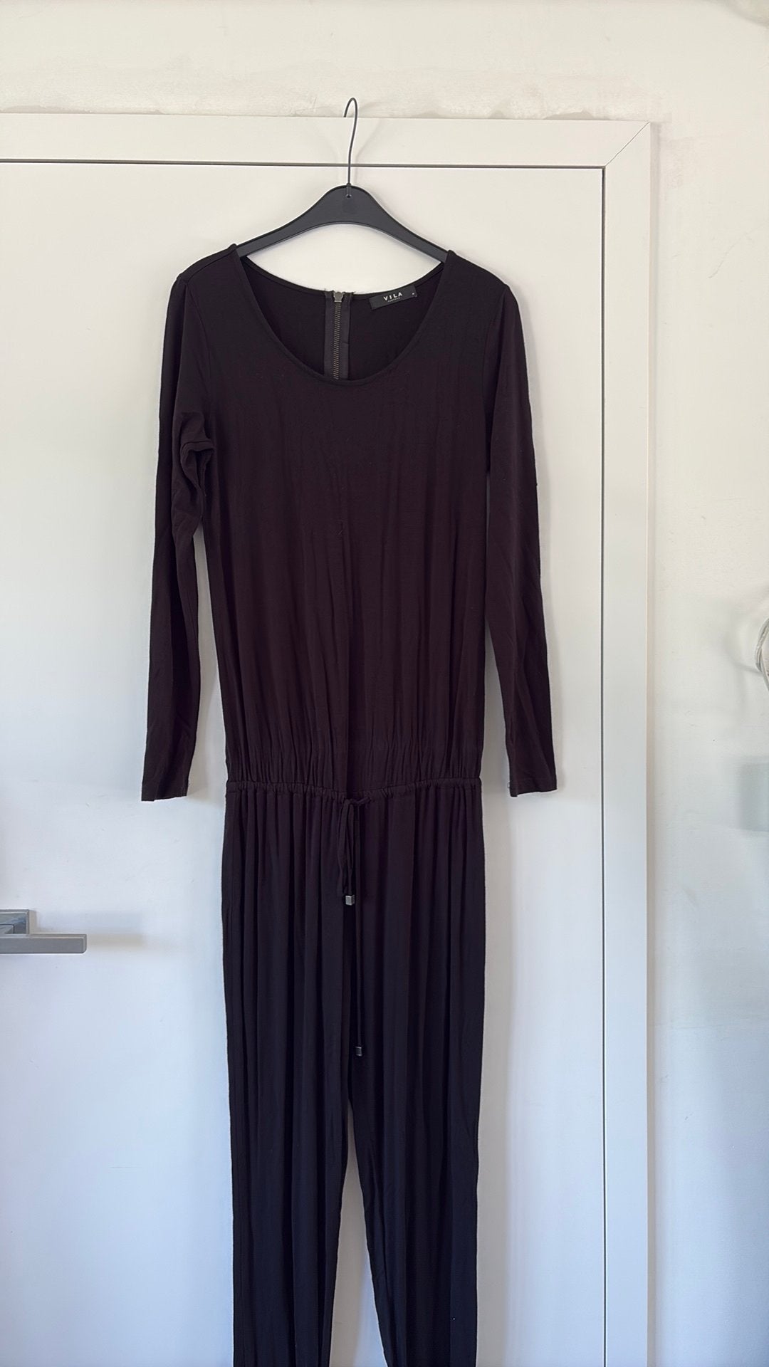 Zwarte jumpsuit (M), Kleding | Dames, Jumpsuits, Ophalen of Verzenden, Gedragen, Maat 38/40 (M)