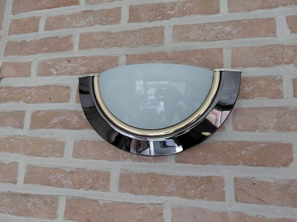 MUURVERLICHTING, Ophalen