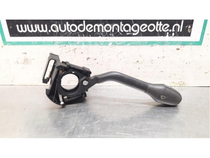 Commutateur essuie-glace d'un Volkswagen Golf (Golf 91-), Volkswagen, -, 3 mois de garantie, Utilisé