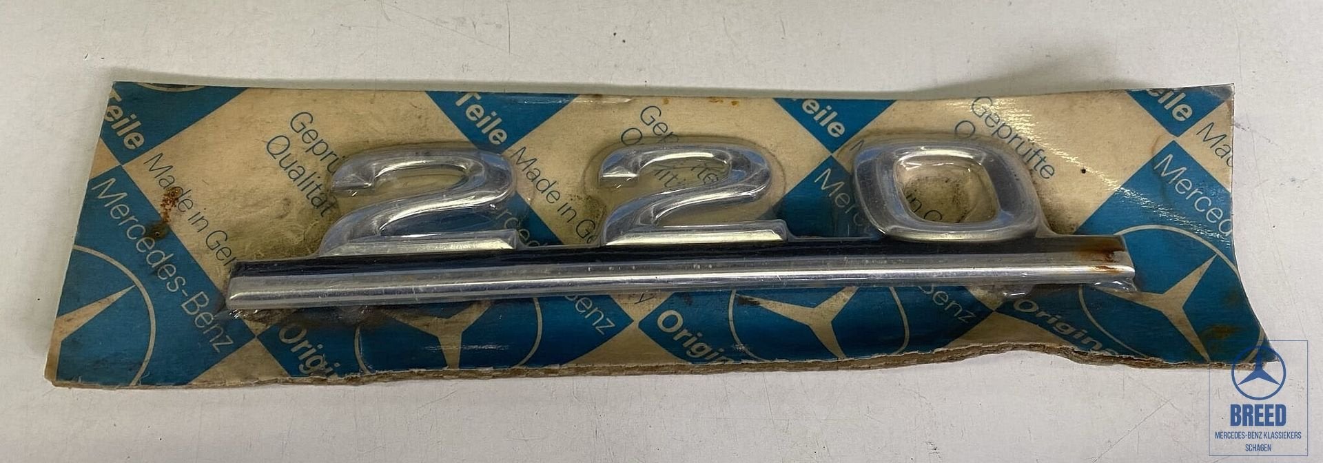 NOS typeplaatje 220 voor Mercedes-Benz W115, Auto-onderdelen, -, Nieuw, Ophalen of Verzenden, -