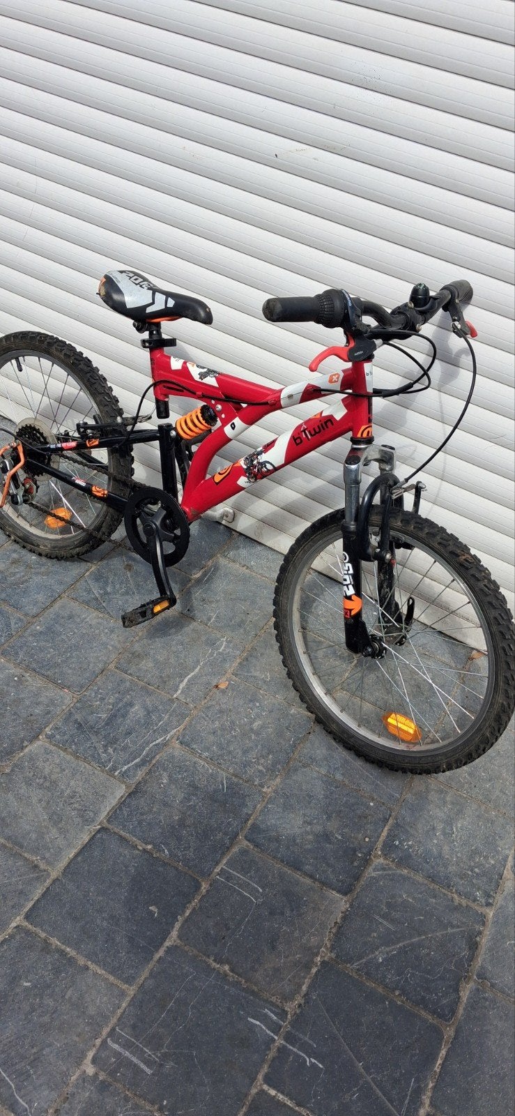 vélo B-TWIN 20 pouces enfants à  6/9  ans, Enlèvement ou Envoi, Vitesses