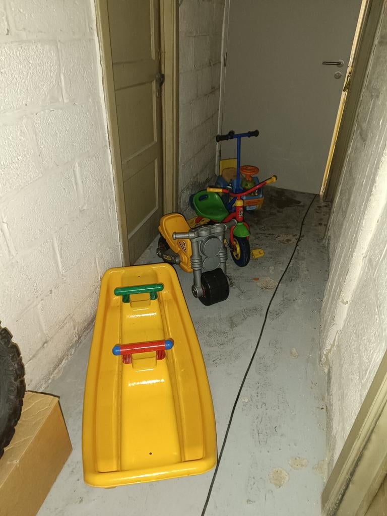 Lot de jouets enfant, Enlèvement