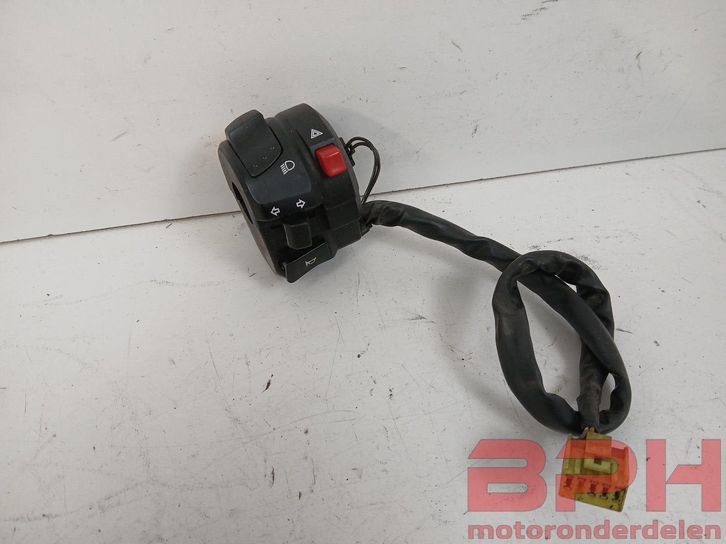Stuurschakelaar links Suzuki GSX-R 1000 K5 - K6 2005 t/m 200, Gebruikt, -, -, Ophalen of Verzenden