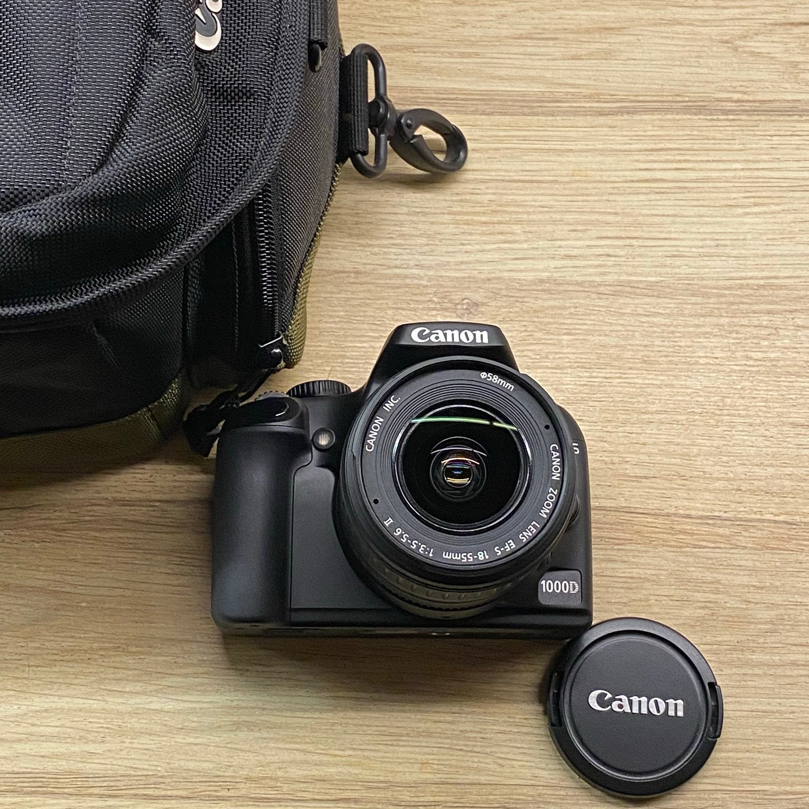 Canon EOS 1000D, Canon 18-55mm *neuf, Enlèvement ou Envoi, Neuf, Chargeur, Canon