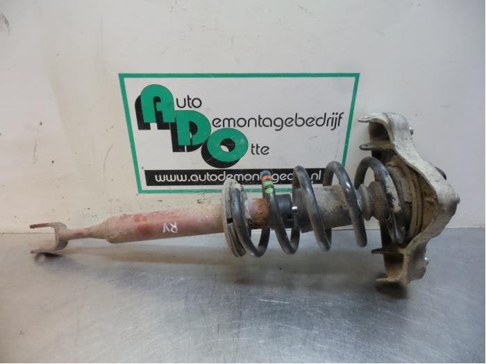 Barre amortisseur avant droit d'un Audi A4 (A4 01-), Autos : Pièces & Accessoires, -, 3 mois de garantie, Audi, Utilisé
