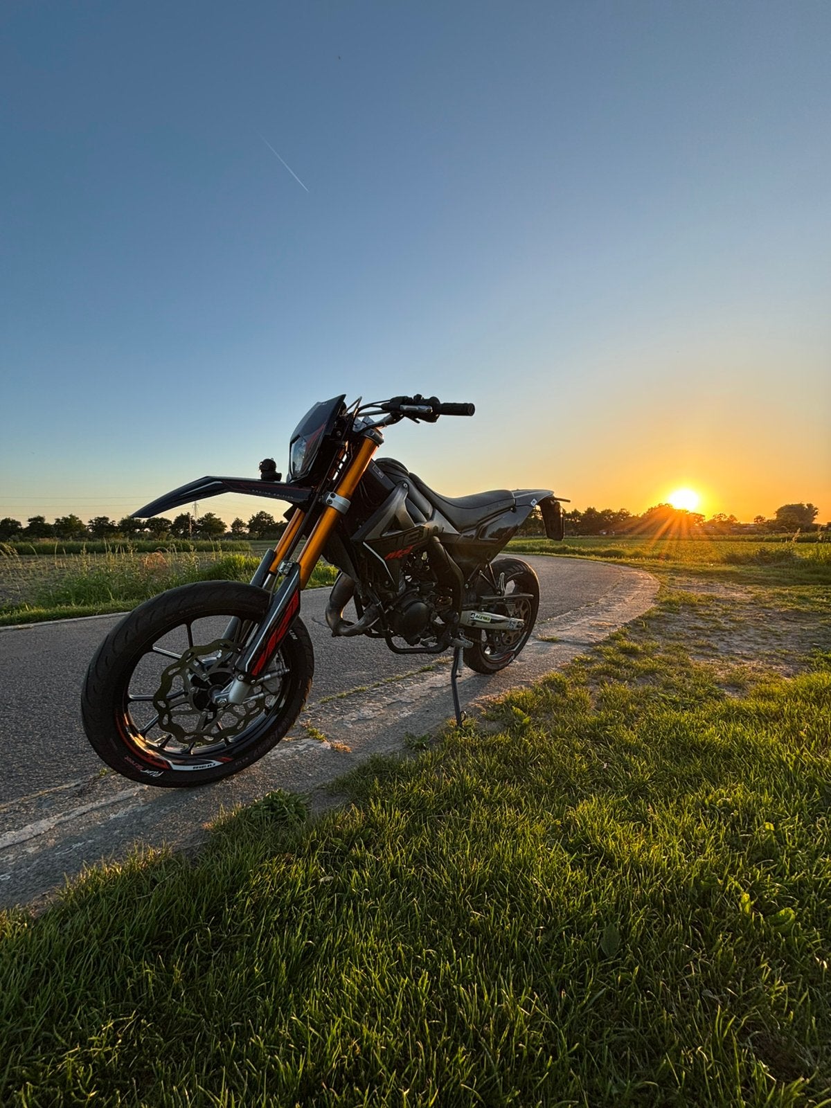 Rieju MRT 50cc black series, Fietsen en Brommers, Brommers | Crossbrommers, Ophalen