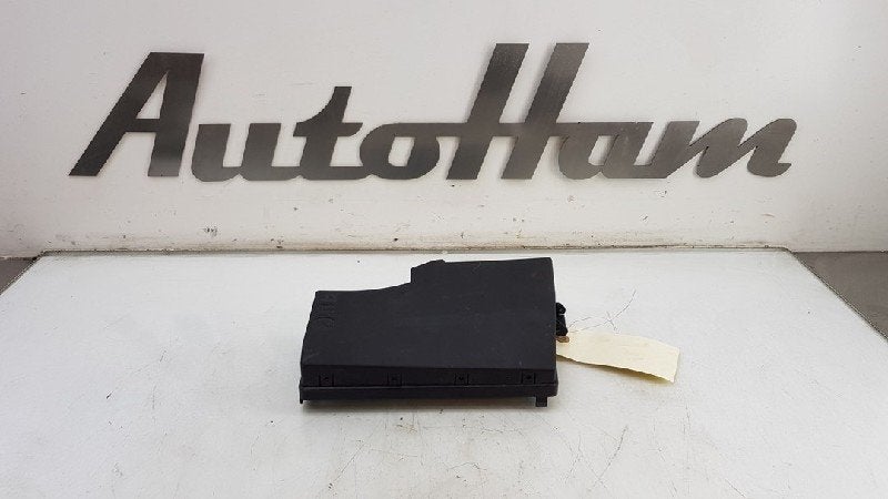 ZEKERINGKAST Volvo V40 (MV) (01-2012/08-2019) (|31409757|), Auto-onderdelen, Gebruikt, Info@volvocars.com, Volvo, Volvo Car Germany GmbH