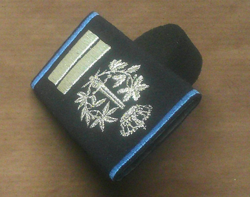 Fourreau de grade orphelin de chemise de CPC feue la Polcom, Envoi, Autres, Emblème ou Badge