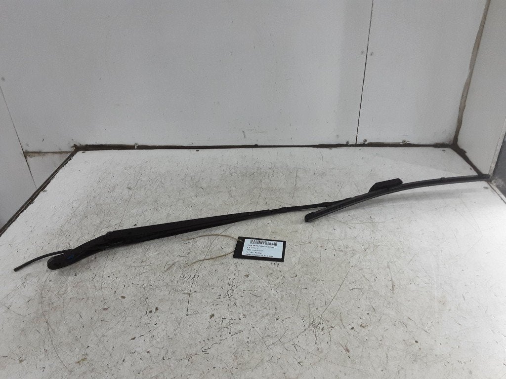 RUITENWISSERARM LINKS VOOR Citroën Berlingo Multispace, Gebruikt, Citroën, Mevr. I. Hauben, Rue de l'Espoir 34 34
4030  GRIVEGNÉE, BE