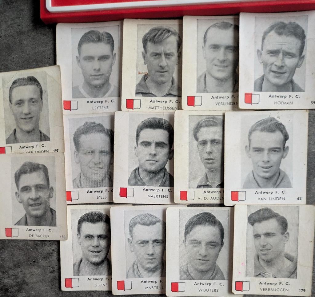 Voetbal prenten BELGIAN CHEWING GUM 1950/51 fc Antwerp 14x, Verzenden