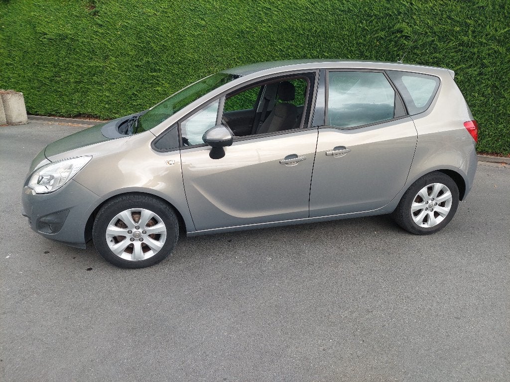 opel meriva benzine, Auto's, Euro 5, Stof, 1398 cc, 4 cilinders