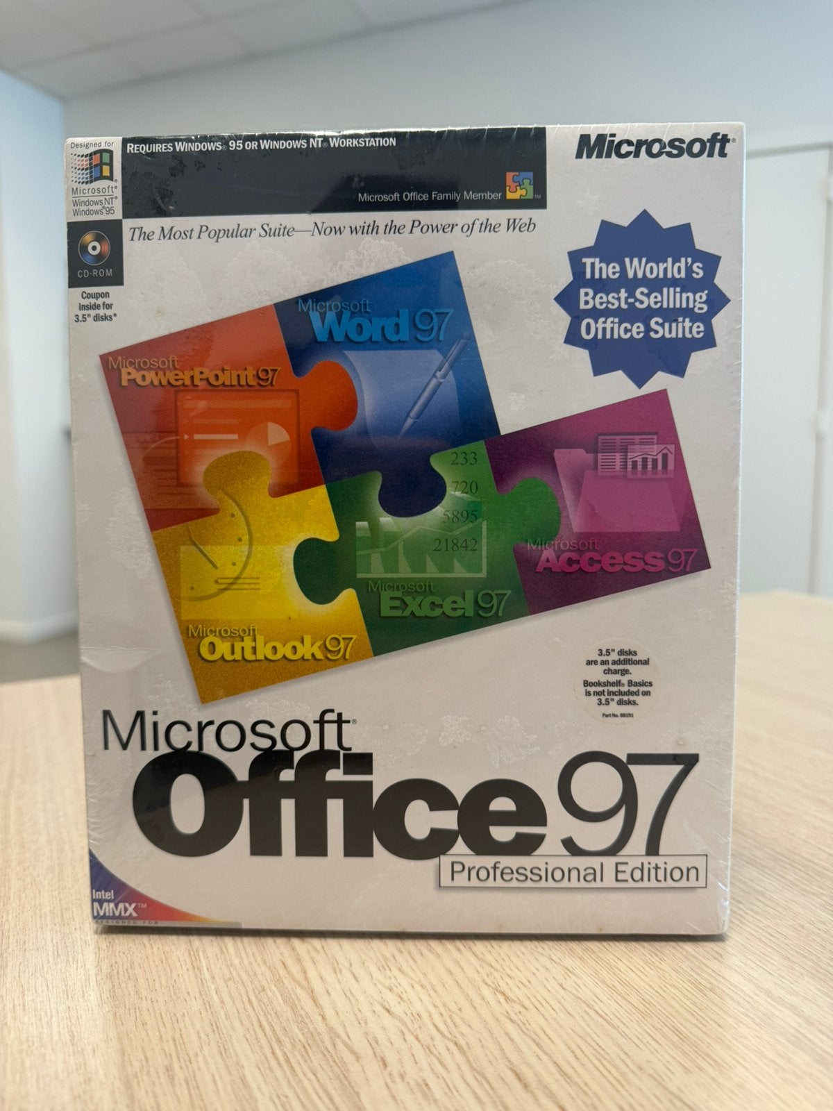 Microsoft Office 97 origineel - ongeopend verzamelpbject, Computers en Software, Besturingssoftware, Ophalen, Nieuw, Windows