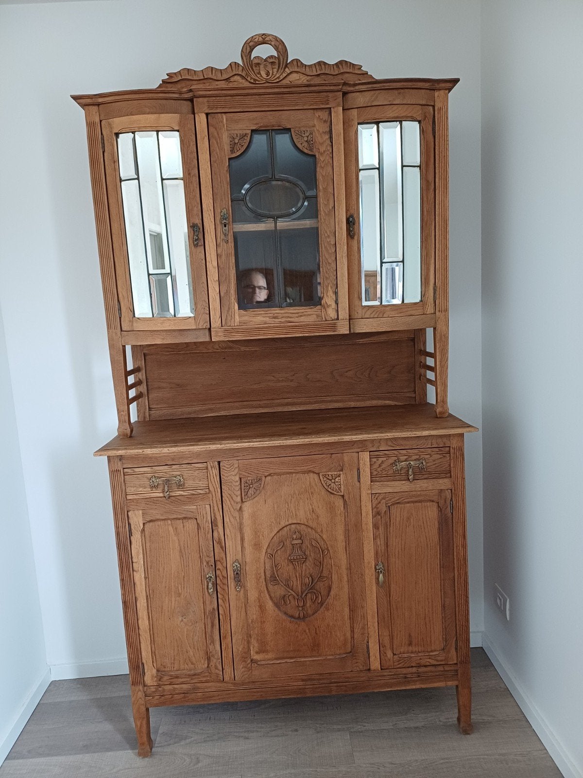 Antieke Mechelse kast, Antiek en Kunst, Antiek | Meubels | Kasten, Ophalen