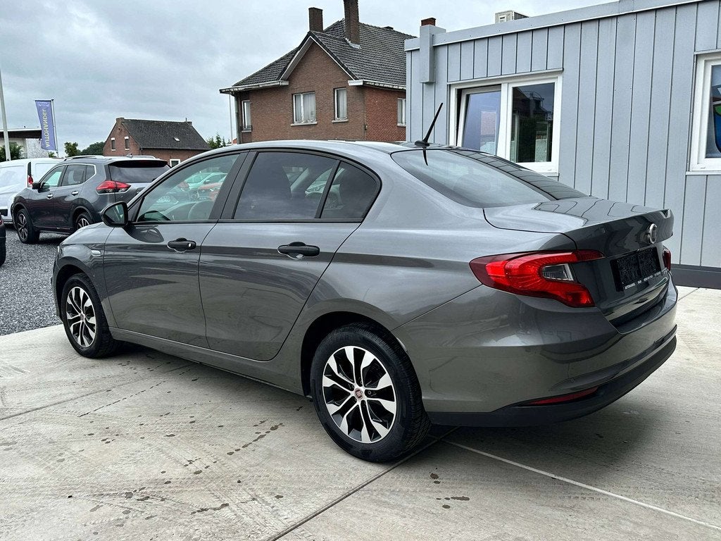 Fiat Tipo Tipo 1.0 T FireFly * 12M Garantie *, Autos, Fiat, Argent ou Gris, Achat, Noir, 100 ch