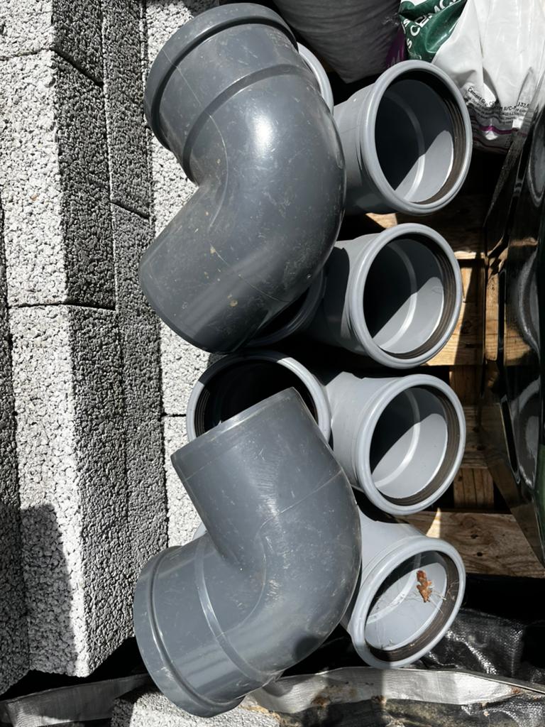 PVC Koppelstukken 110mm, Doe-het-zelf en Bouw, Buizen en Afvoer, Ophalen, Nieuw, PVC
